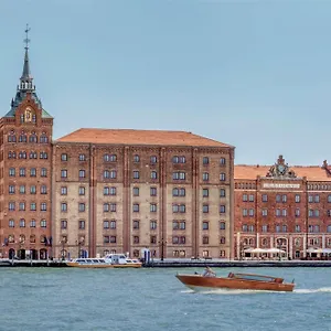 Hotel Hilton Molino Stucky *****