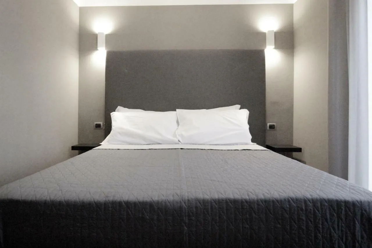 Piazza Carita Hotel Naples