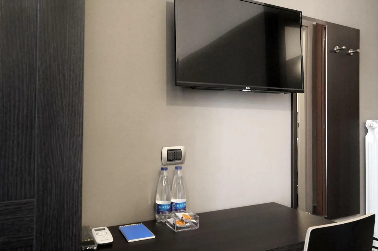 Piazza Carita Hotel Naples Guest house